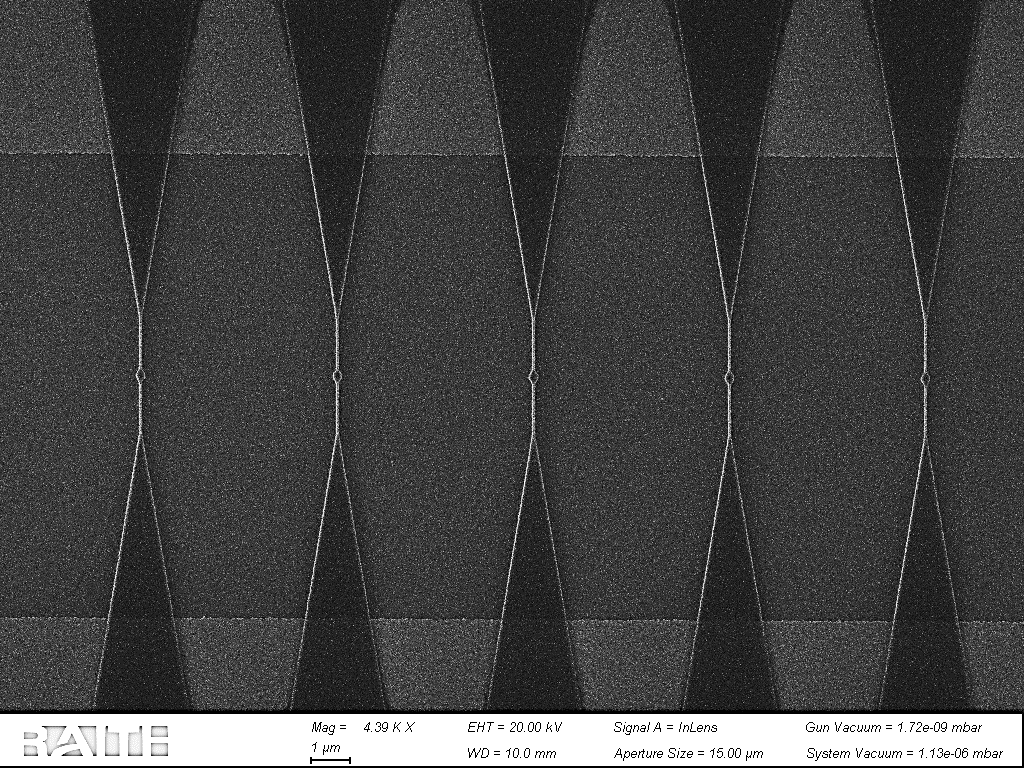 Scanning electron microscope image of nanofabricated graphene quantum-dot structures