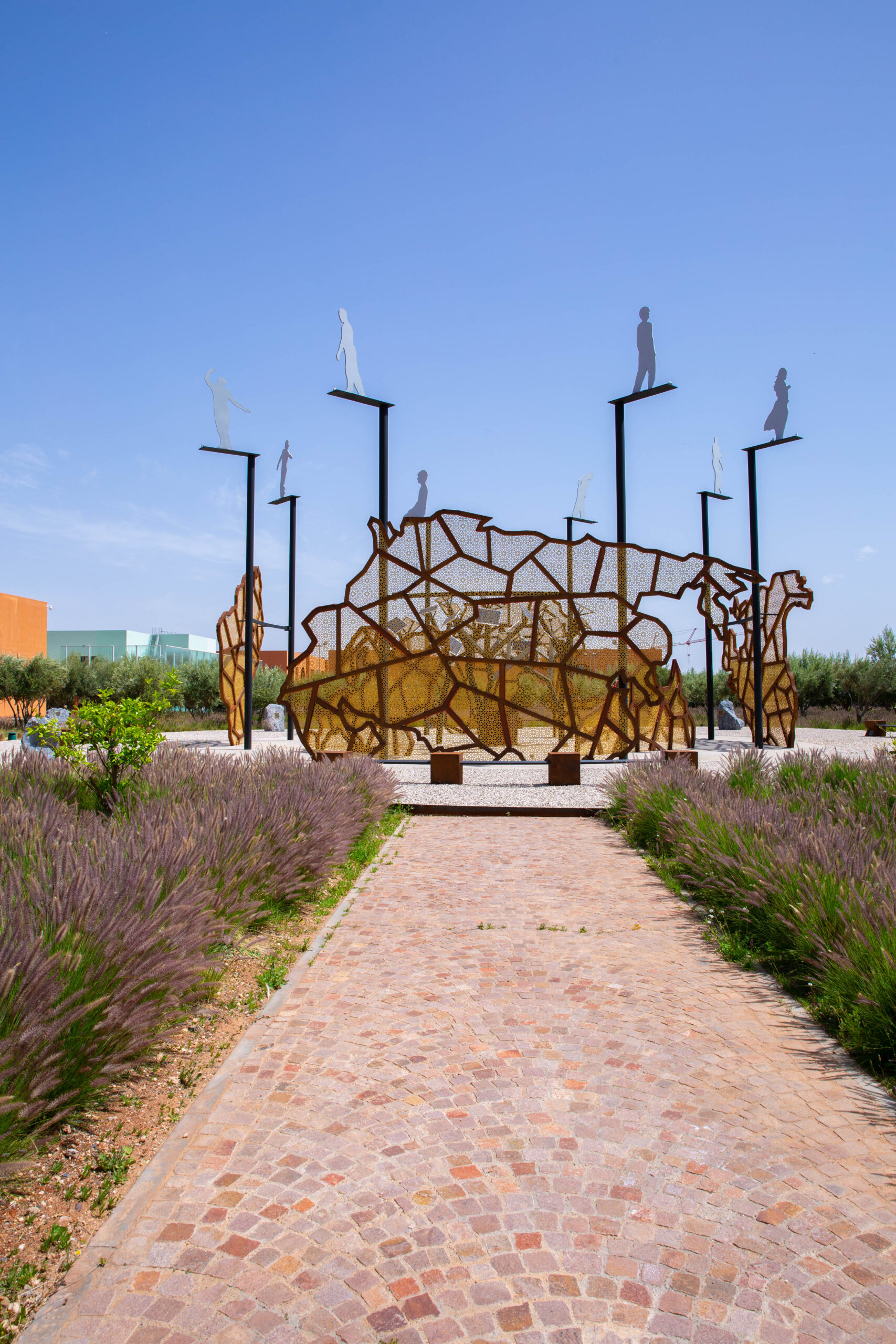 Research exposure in a scientific facility